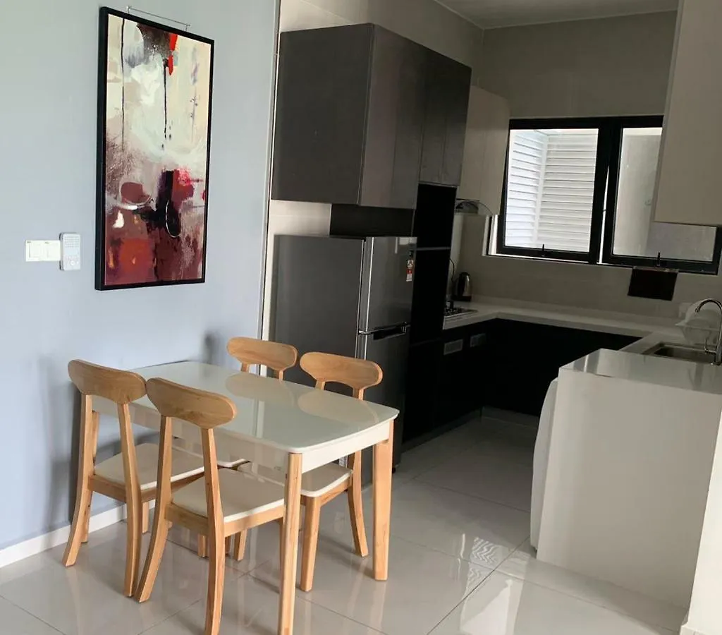 Apartment Skyview Homestay By Nad @ Country Garden, Danga Bay, Johor Bahru