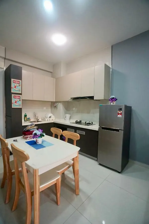 Skyview Homestay By Nad @ Country Garden, Danga Bay, Johor Bahru 0*,  Malaysia
